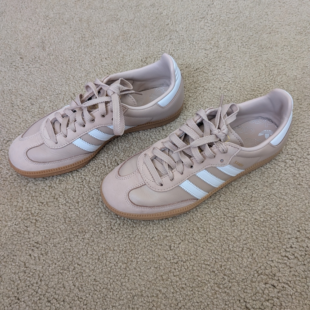 Adidas Sambas In Wonder Taupe, Size 7 EUC